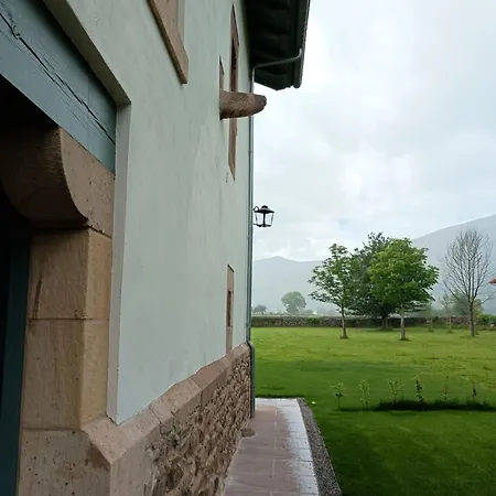 Casa Luca De Tena Valle (Cantabria)