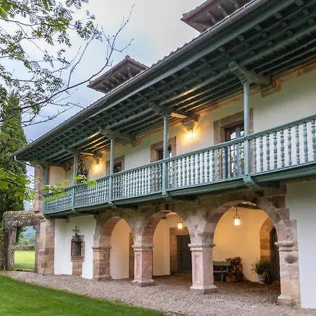Casa Luca De Tena Hotel Sopena