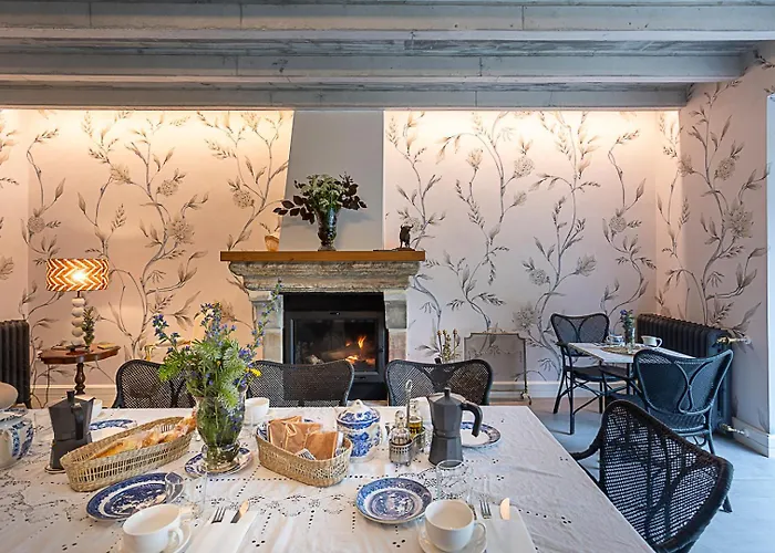 Casa Luca De Tena * Valle (Cantabria)